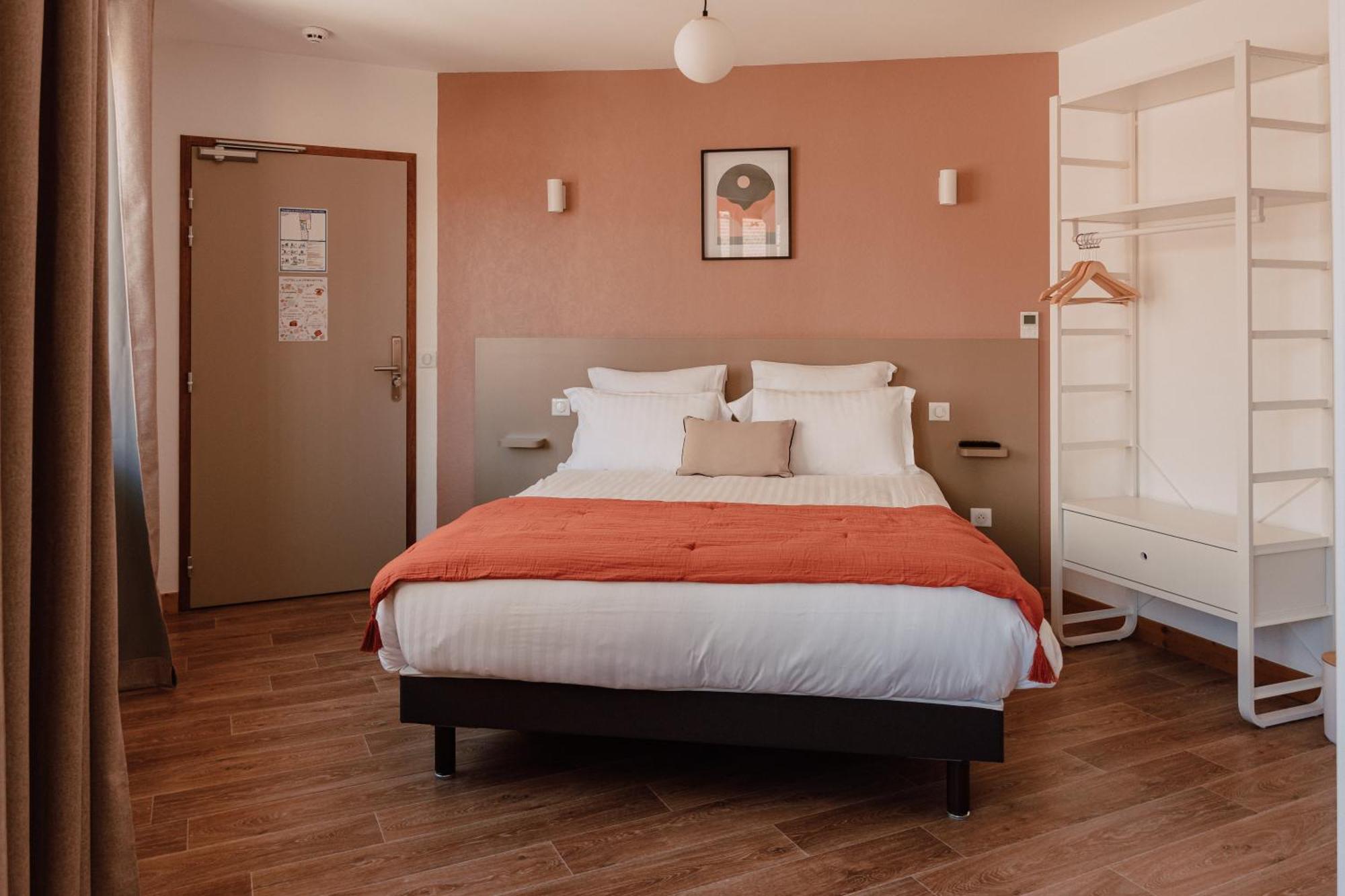 Mage Hotels - Hotel La Grenette Roanne Eksteriør bilde