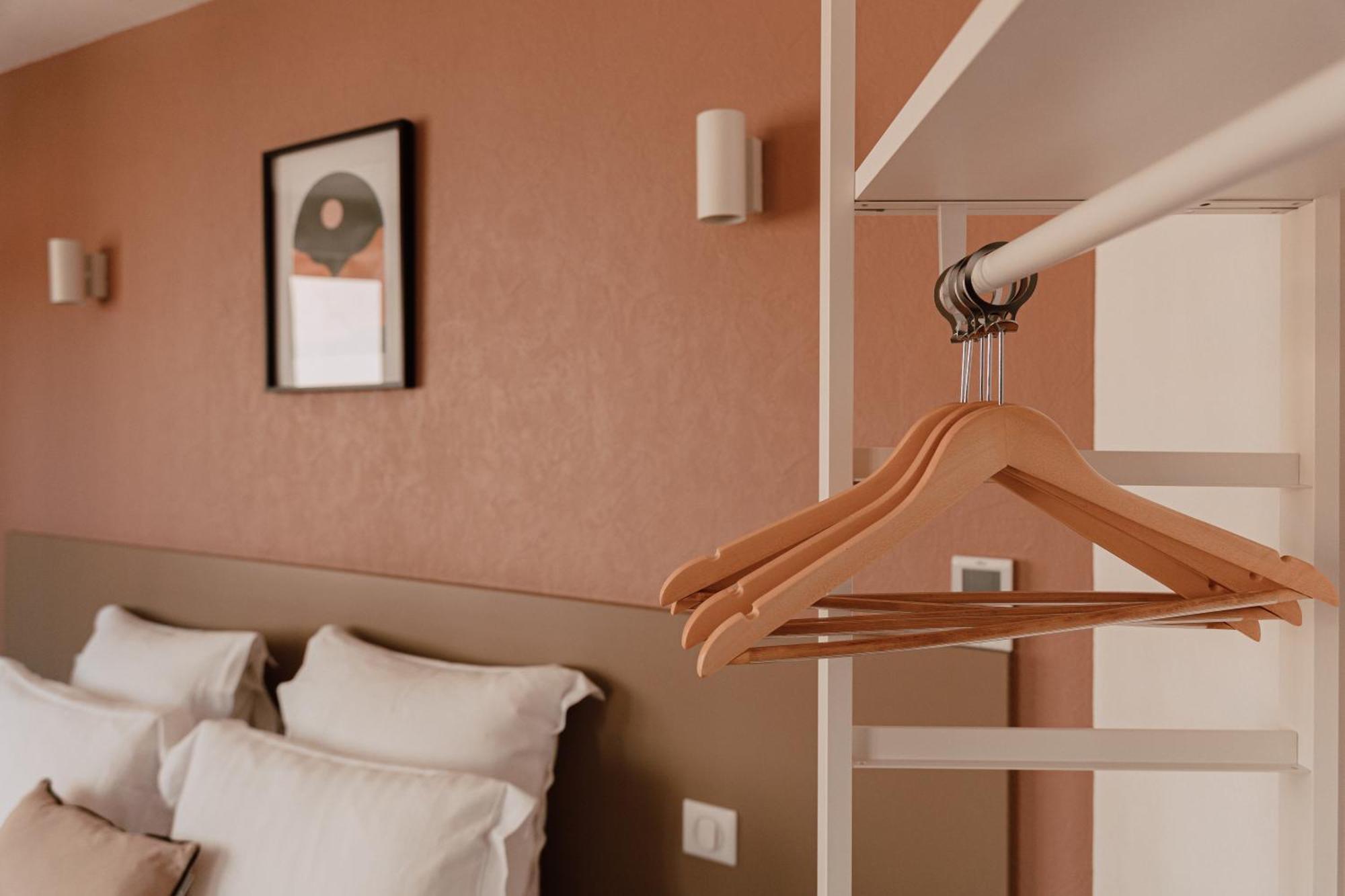 Mage Hotels - Hotel La Grenette Roanne Eksteriør bilde